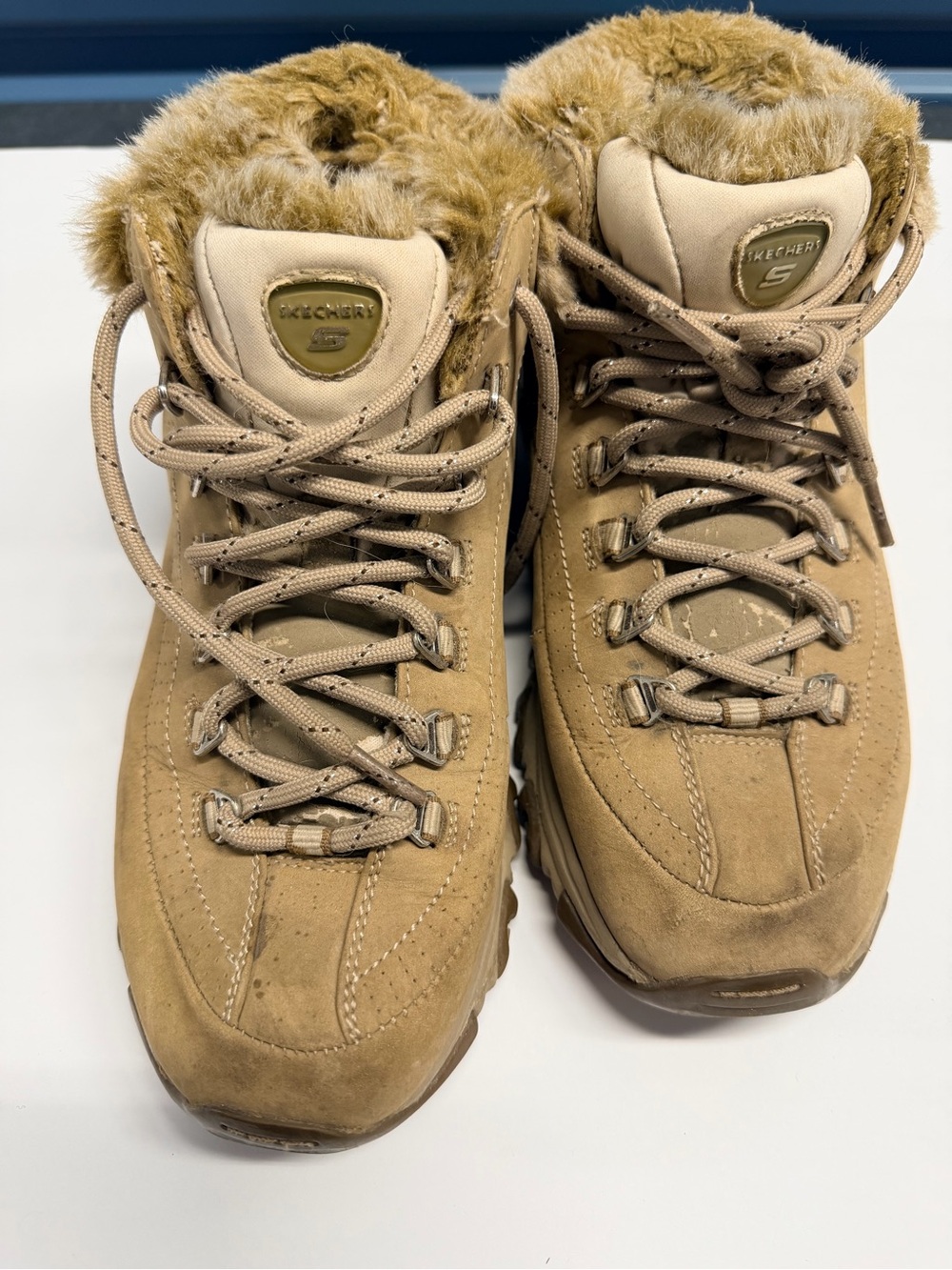 Skechers Women's Tan Faux-Fur Lace-Up Winter Boots